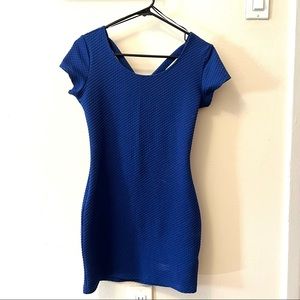 H&M cute blue short dress for many occasions!